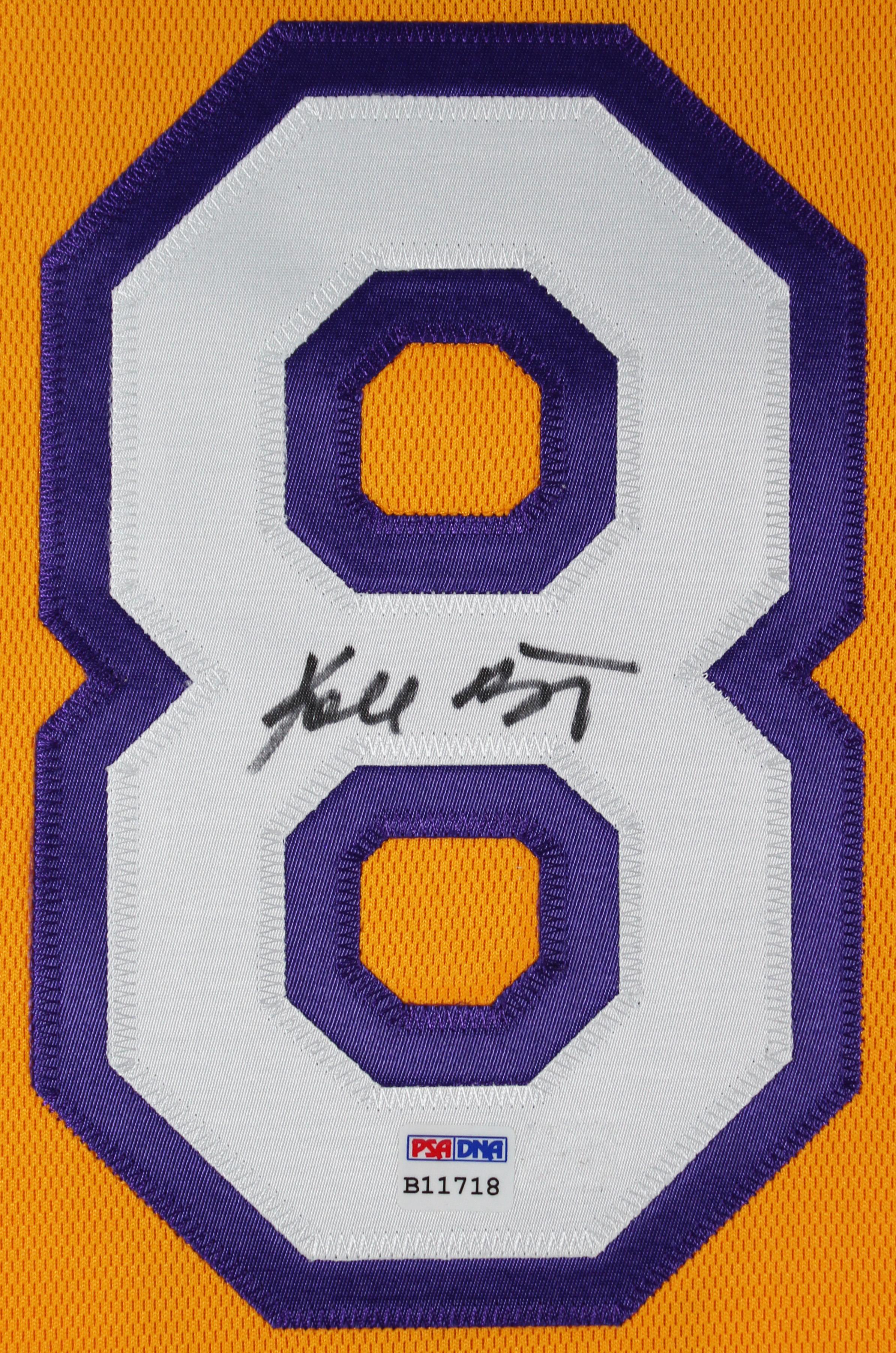 Kobe Bryant Signed 2000-01 Lakers Nike Jersey with NBA Finals Patch (PSA) at PristineAuction.com Kobe Bryant Signed 2000-01 Lakers Nike Jersey with NBA Finals Patch (PSA) at PristineAuction.com