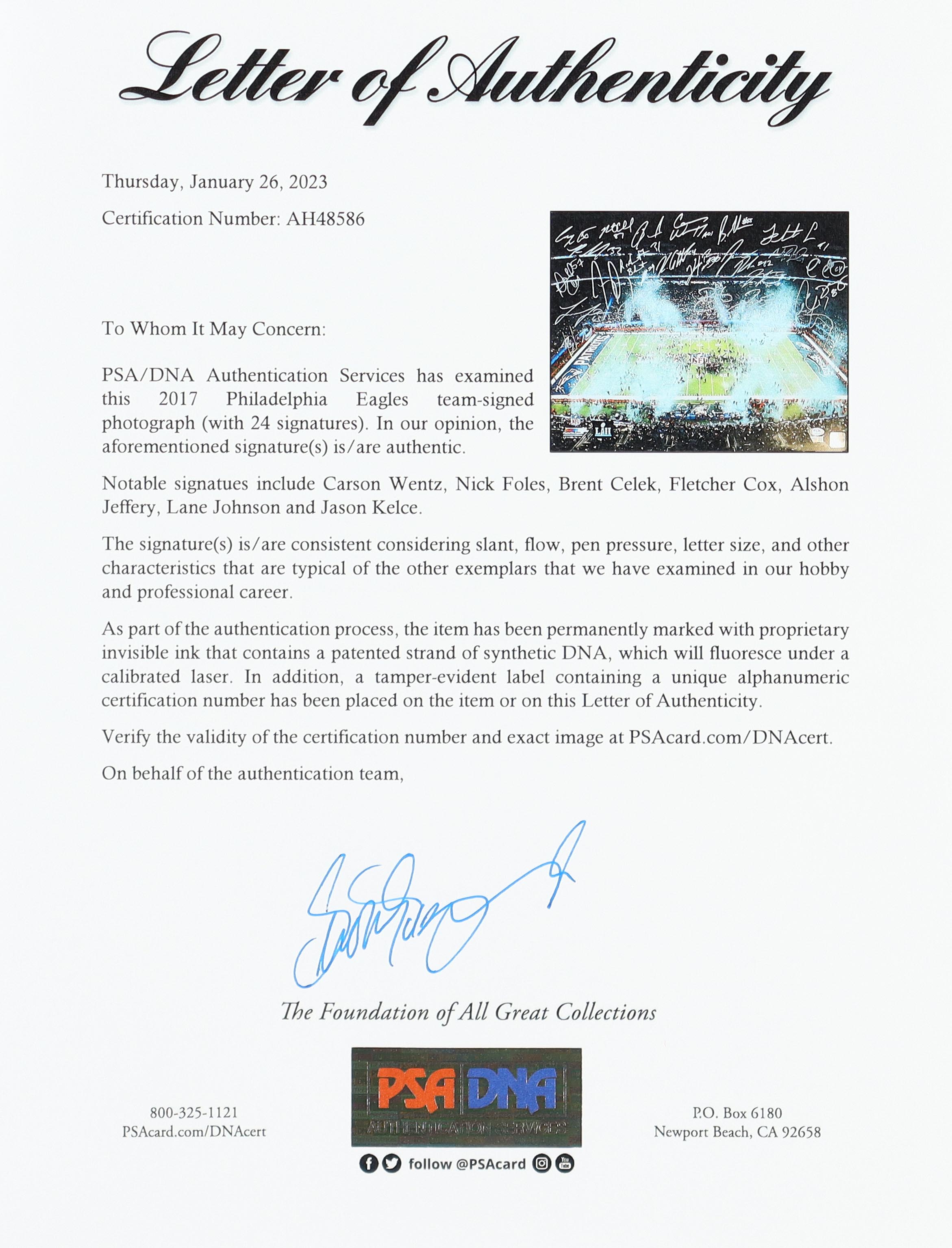 2017 Eagles Super Bowl LII Champions Custom Framed Photo Team-Signed By (25) with Carson Wenz, Jason Kelce, Nick Foles, LeGarette Blount (PSA) at PristineAuction.com 2017 Eagles Super Bowl LII Champions Custom Framed Photo Team-Signed By (25) with Carson Wenz, Jason Kelce, Nick Foles, LeGarette Blount (PSA) at PristineAuction.com