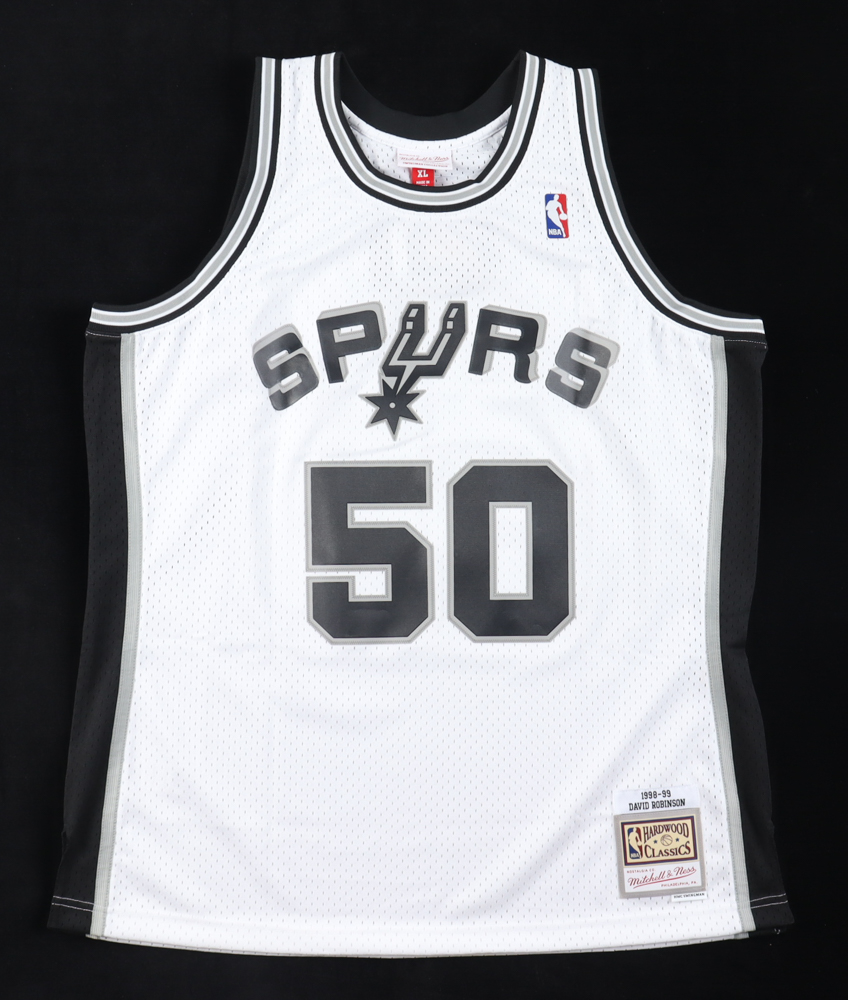 David Robinson Signed Spurs Jersey Inscribed "1995 MVP" (Beckett & Robinson) at PristineAuction.com David Robinson Signed Spurs Jersey Inscribed "1995 MVP" (Beckett & Robinson) at PristineAuction.com