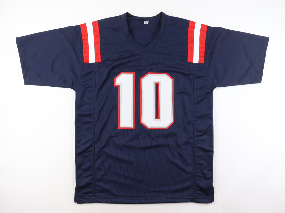 Mac Jones Signed Jersey (Beckett) at PristineAuction.com Mac Jones Signed Jersey (Beckett) at PristineAuction.com