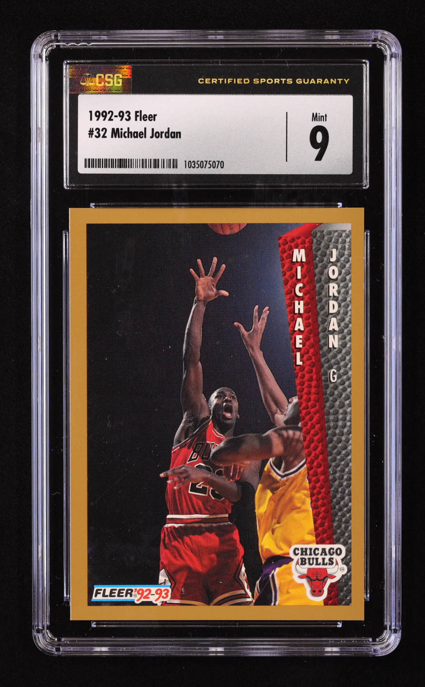 Michael Jordan 1992-93 Fleer #32 (CSG 9) at PristineAuction.com Michael Jordan 1992-93 Fleer #32 (CSG 9) at PristineAuction.com