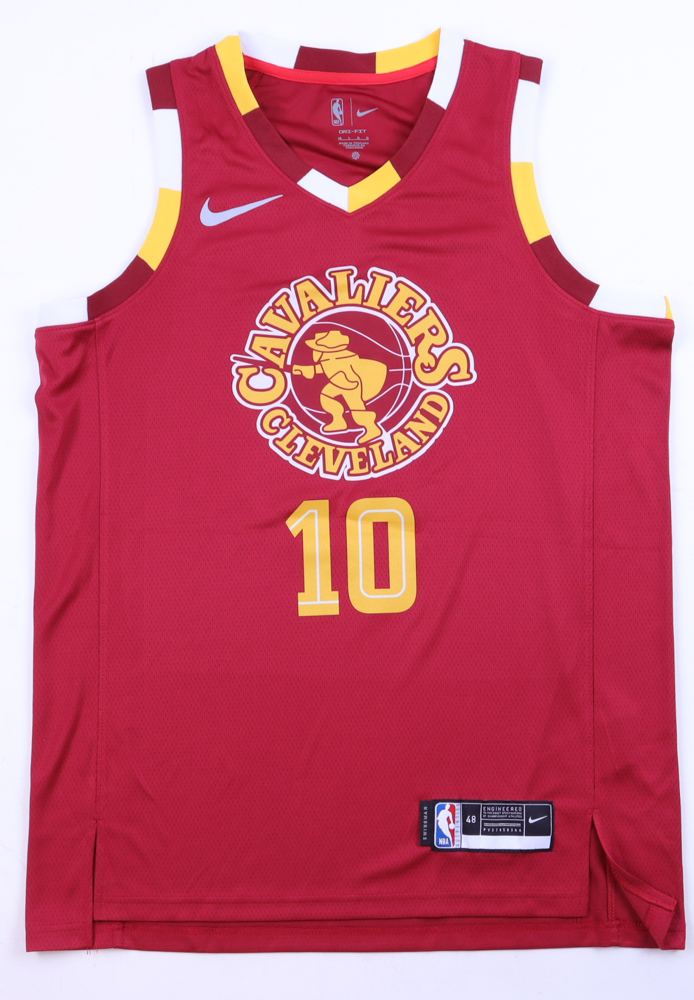 Darius Garland Signed Jersey (PSA) at PristineAuction.com Darius Garland Signed Jersey (PSA) at PristineAuction.com