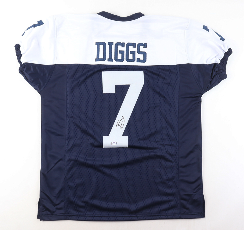 Trevon Diggs Signed Jersey (PSA) at PristineAuction.com Trevon Diggs Signed Jersey (PSA) at PristineAuction.com
