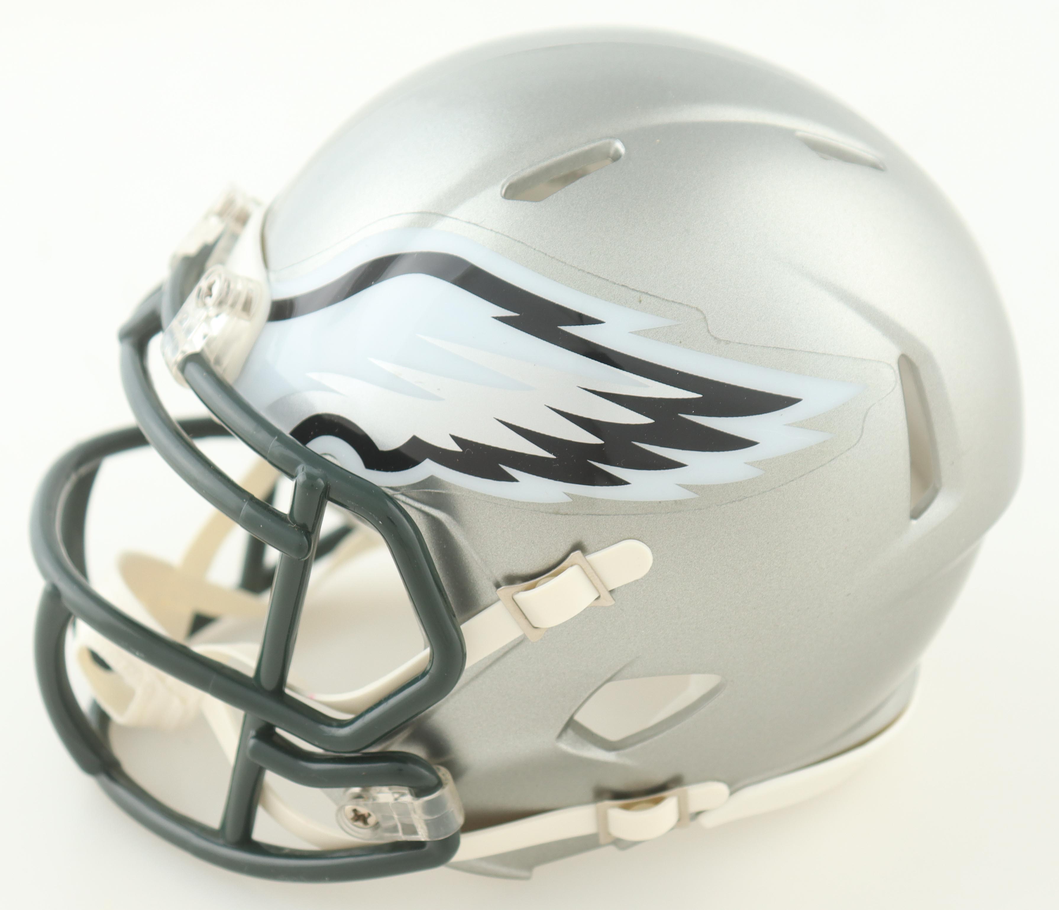 D'Andre Swift Signed Eagles Flash Alternate Speed Mini Helmet (JSA) at PristineAuction.com D'Andre Swift Signed Eagles Flash Alternate Speed Mini Helmet (JSA) at PristineAuction.com