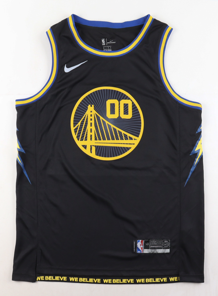 Jonathan Kuminga Signed Jersey (PSA) at PristineAuction.com Jonathan Kuminga Signed Jersey (PSA) at PristineAuction.com