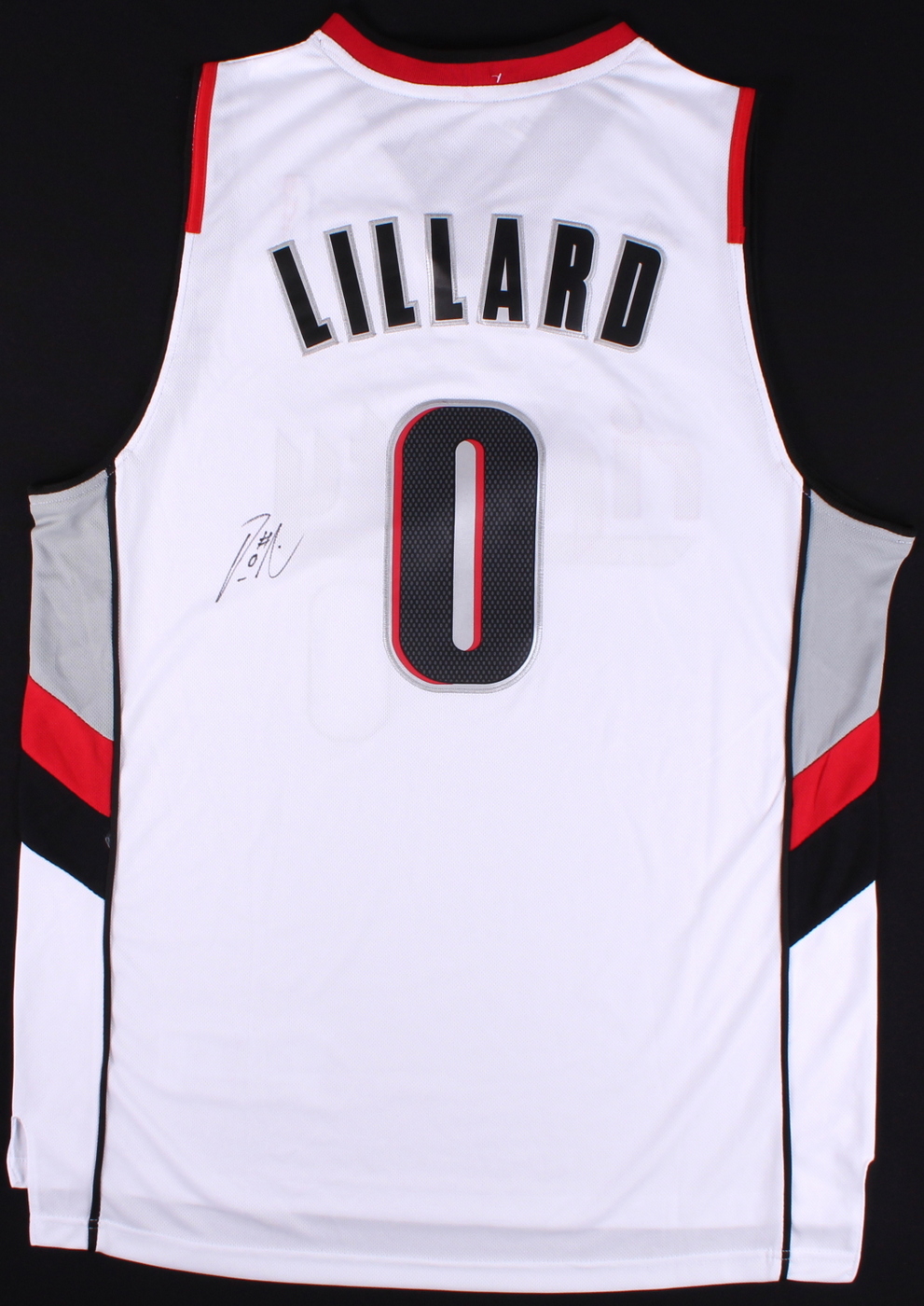 Damian Lillard Signed Blazers Jersey (JSA COA) at PristineAuction.com Damian Lillard Signed Blazers Jersey (JSA COA) at PristineAuction.com