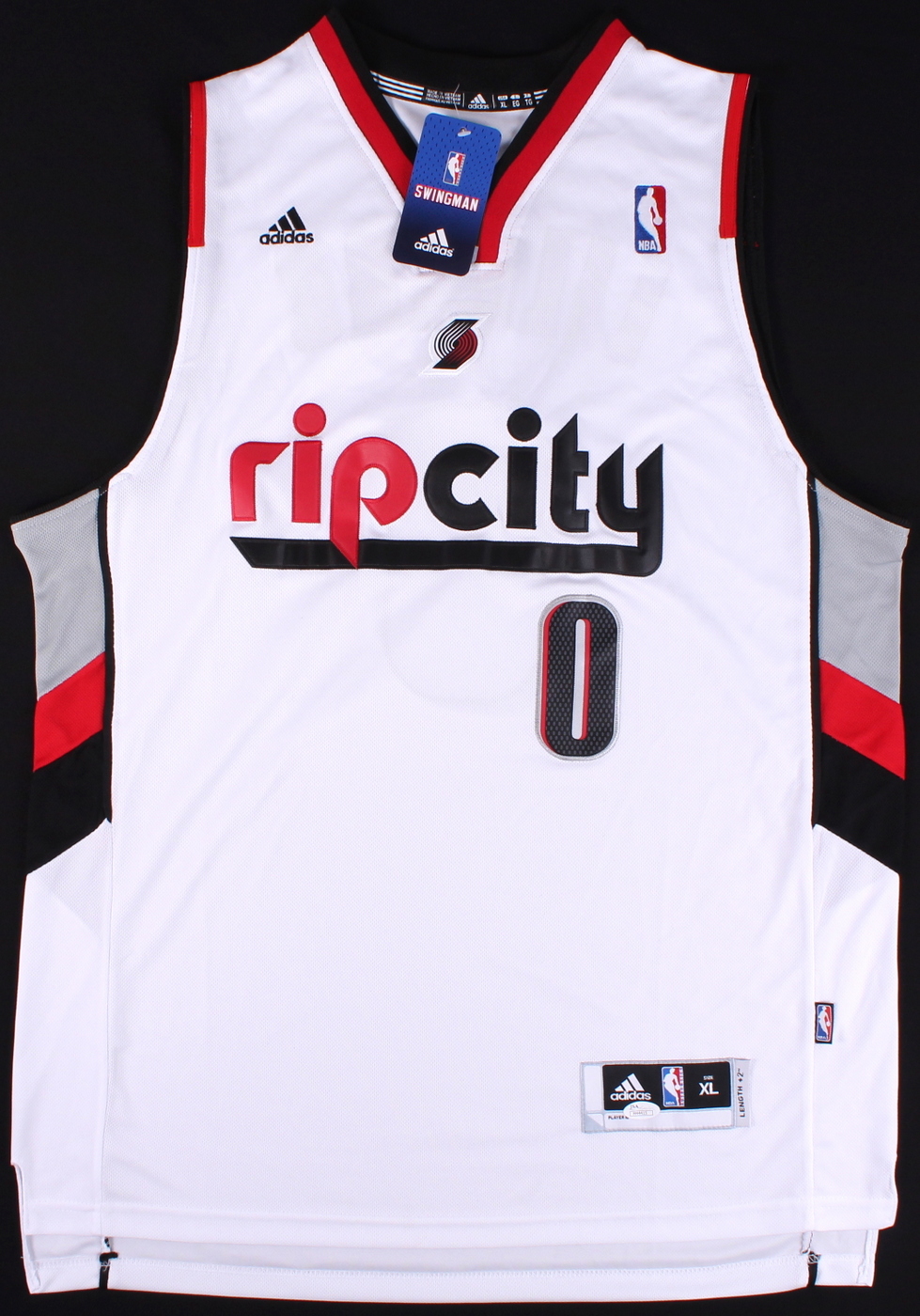 Damian Lillard Signed Blazers Jersey (JSA COA) at PristineAuction.com Damian Lillard Signed Blazers Jersey (JSA COA) at PristineAuction.com