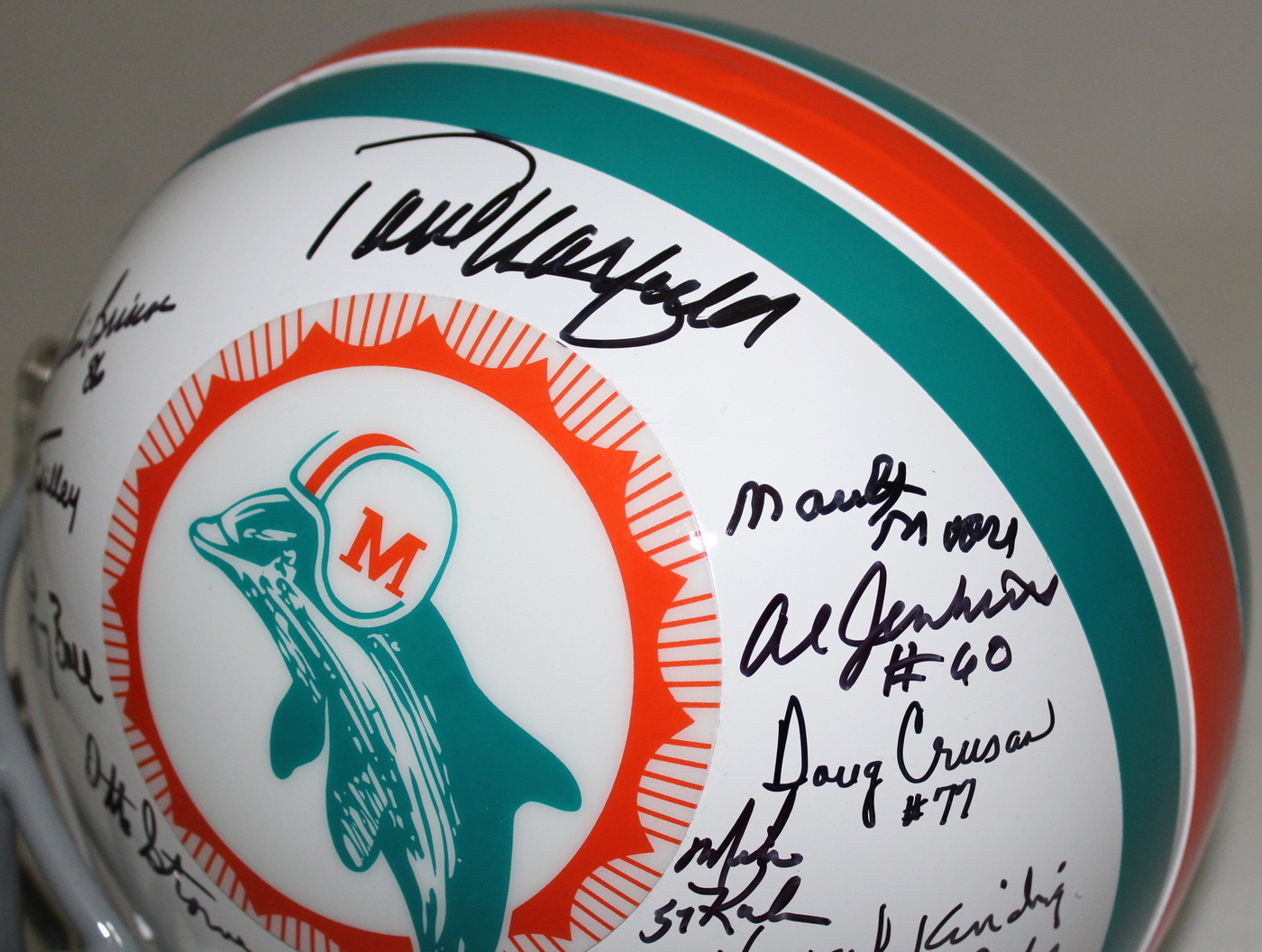 1972 Dolphins Super Bowl Champion Team-Signed Full-Size Helmet with (28) Signatures Including Bob Griese, Mercury Morris, Larry Little, Jim Kiick, Jake Scott (JSA COA) at PristineAuction.com 1972 Dolphins Super Bowl Champion Team-Signed Full-Size Helmet with (28) Signatures Including Bob Griese, Mercury Morris, Larry Little, Jim Kiick, Jake Scott (JSA COA) at PristineAuction.com