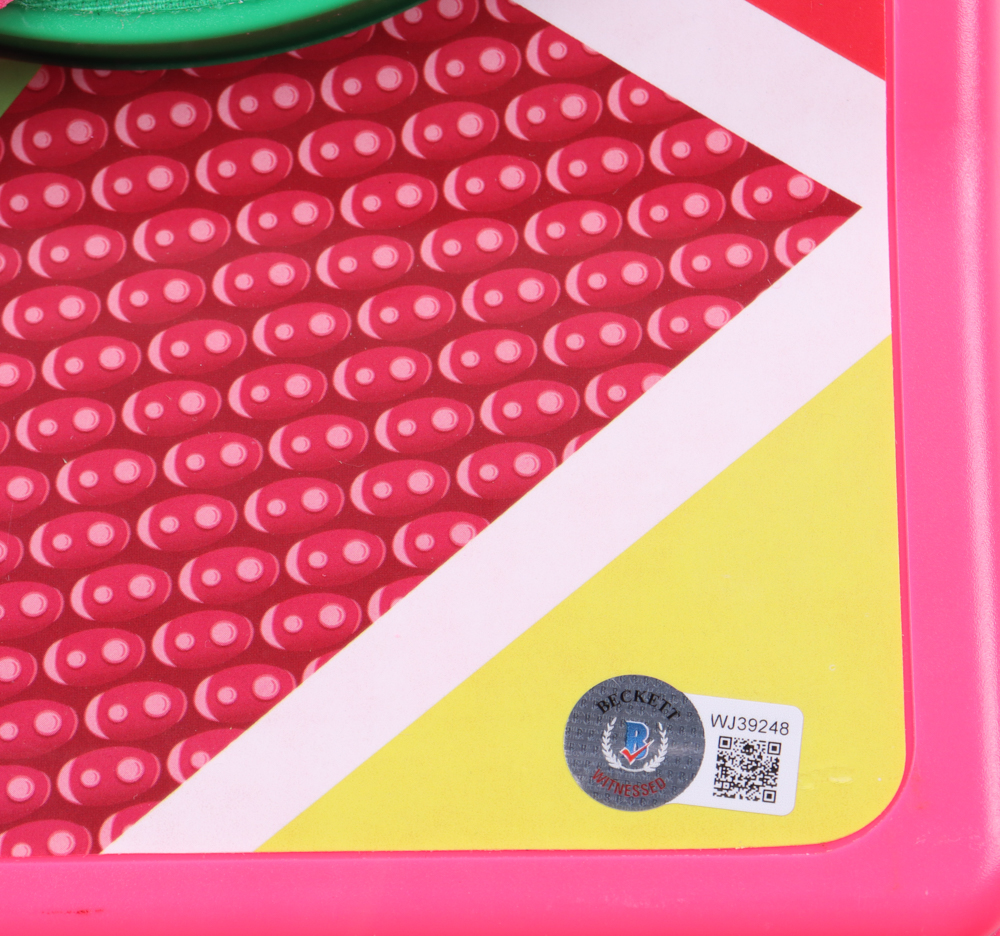 Michael J. Fox Signed "Back To The Future Part II" Full-Size Hover Board (Beckett) at PristineAuction.com Michael J. Fox Signed "Back To The Future Part II" Full-Size Hover Board (Beckett) at PristineAuction.com