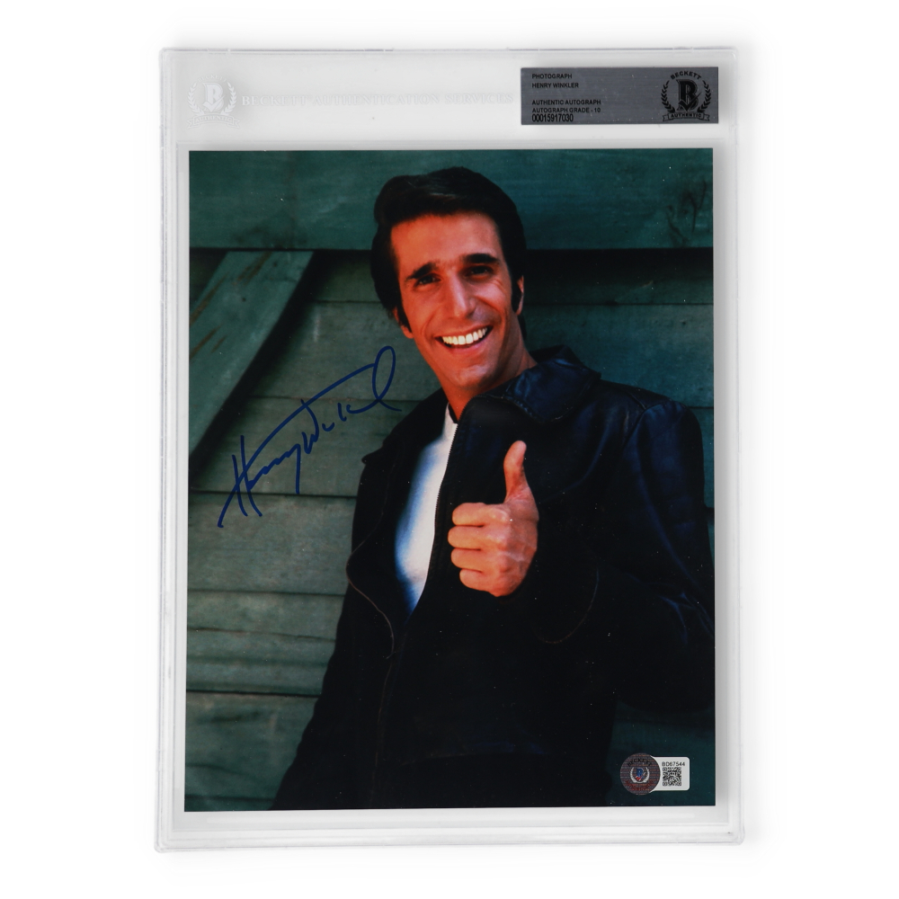 Henry Winkler Signed "Happy Days" 8x10 Photo (BAS) at PristineAuction.com
