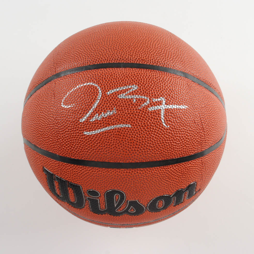 Muggsy Bogues Signed NBA Basketball (Beckett) at PristineAuction.com Muggsy Bogues Signed NBA Basketball (Beckett) at PristineAuction.com