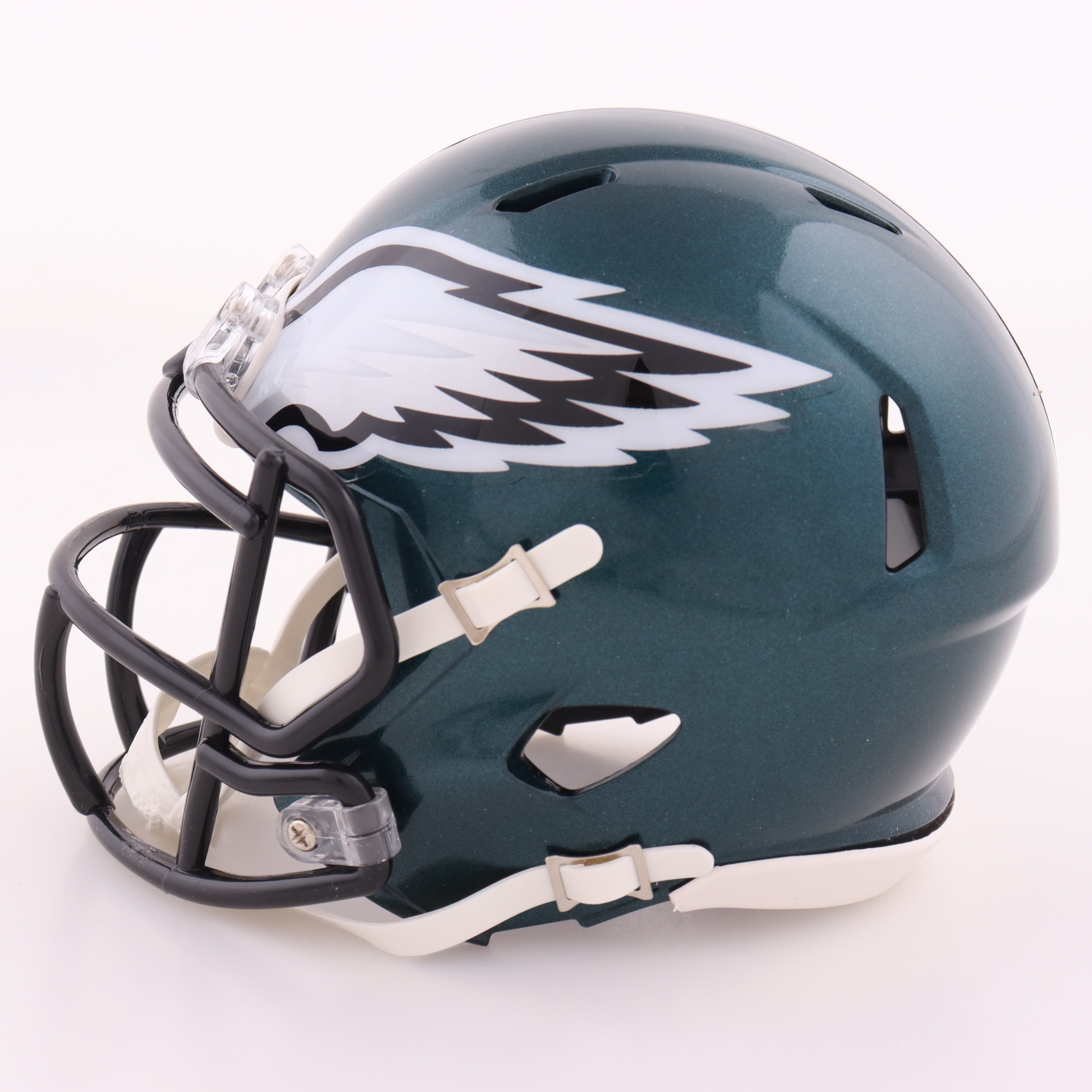Brandon Graham Signed Eagles Speed Mini Helmet (Beckett) at PristineAuction.com Brandon Graham Signed Eagles Speed Mini Helmet (Beckett) at PristineAuction.com