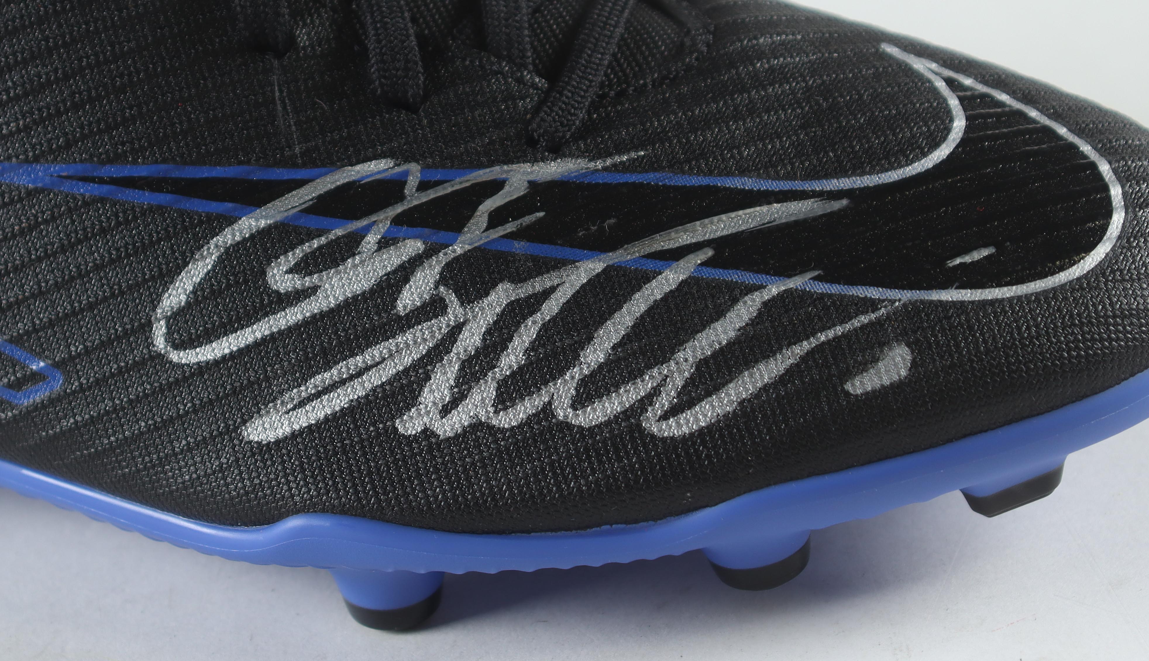 Cristiano Ronaldo Signed Nike Cleat (Beckett) at PristineAuction.com Cristiano Ronaldo Signed Nike Cleat (Beckett) at PristineAuction.com