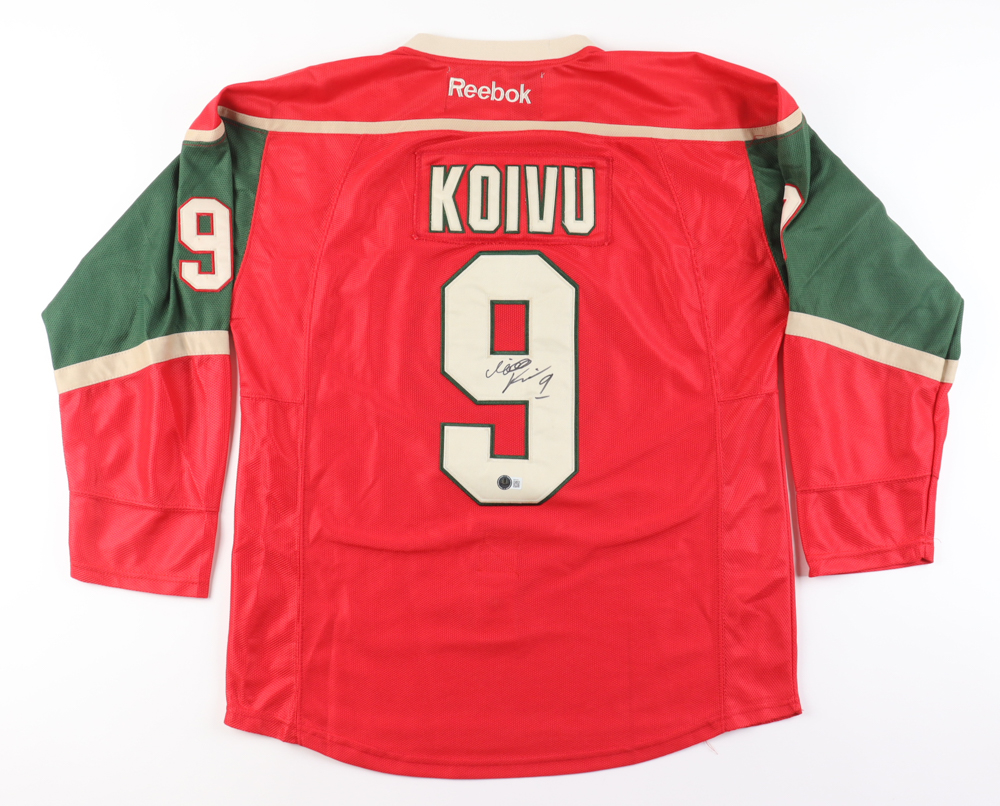 Mikko Koivu Signed Jersey (Beckett) at PristineAuction.com Mikko Koivu Signed Jersey (Beckett) at PristineAuction.com