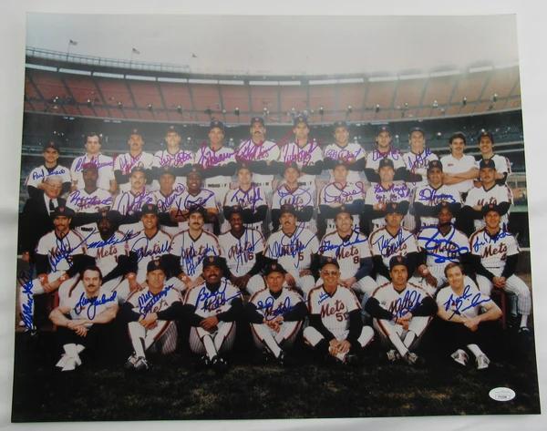 1986 World Series Champion Mets 16x20 Team-Signed By (35+) with Gary Carter, Darryl Strawberry, Keith Hernandez (JSA) at PristineAuction.com 1986 World Series Champion Mets 16x20 Team-Signed By (35+) with Gary Carter, Darryl Strawberry, Keith Hernandez (JSA) at PristineAuction.com