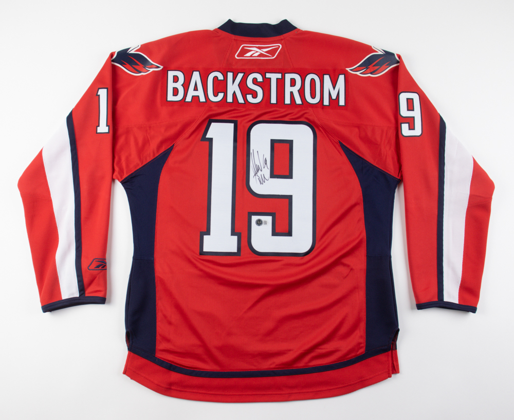 Nicklas Backstrom Signed Capitals Jersey (Beckett) at PristineAuction.com Nicklas Backstrom Signed Capitals Jersey (Beckett) at PristineAuction.com