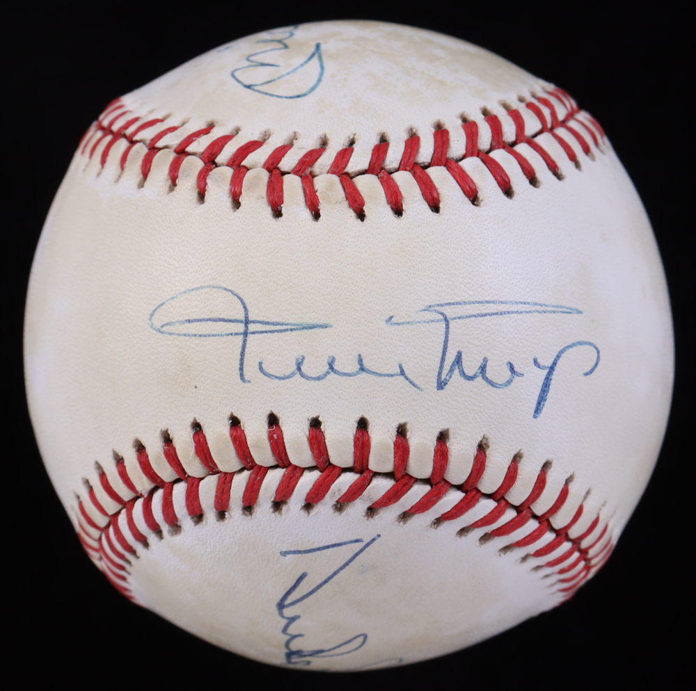 Mickey Mantle, Duke Snider & Willie Mays Signed ONL Baseball (Beckett) at PristineAuction.com Mickey Mantle, Duke Snider & Willie Mays Signed ONL Baseball (Beckett) at PristineAuction.com