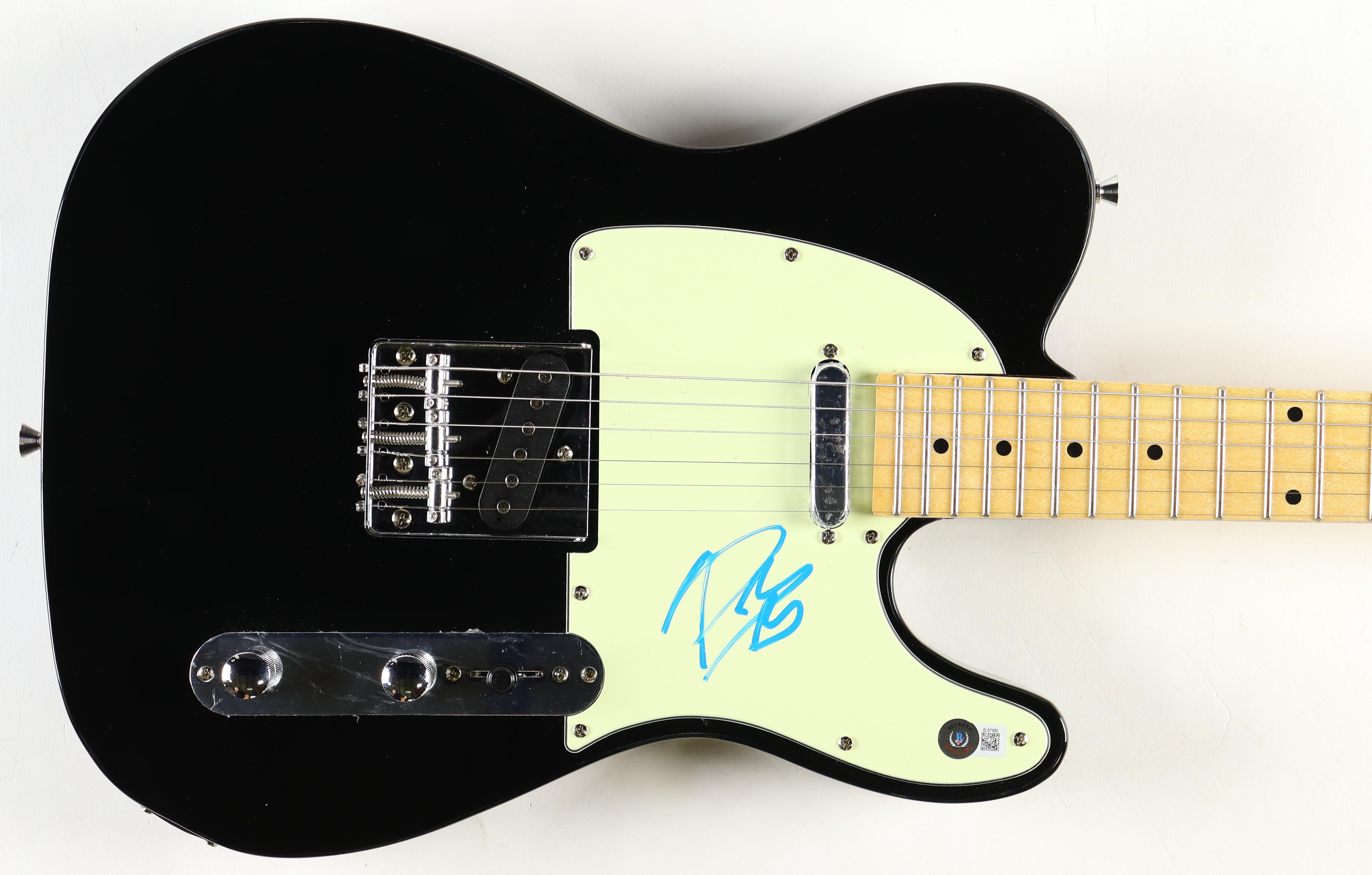 Post Malone Signed 39" Electric Guitar (Beckett) at PristineAuction.com Post Malone Signed 39" Electric Guitar (Beckett) at PristineAuction.com