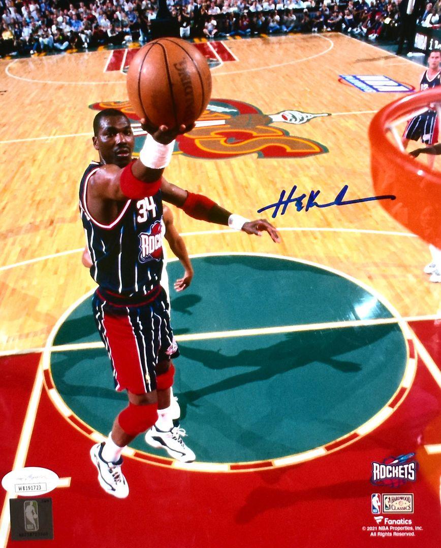 Hakeem Olajuwon Signed Rockets 8x10 Photo (JSA) at PristineAuction.com Hakeem Olajuwon Signed Rockets 8x10 Photo (JSA) at PristineAuction.com