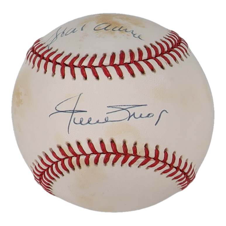 Willie Mays & Hank Aaron Signed ONL Baseball (JSA) at PristineAuction.com Willie Mays & Hank Aaron Signed ONL Baseball (JSA) at PristineAuction.com
