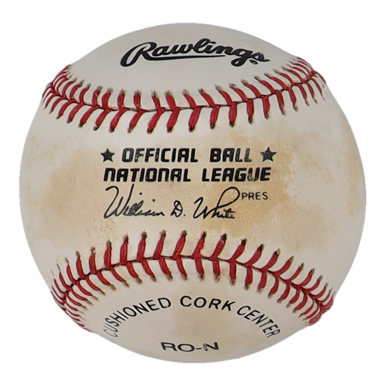 Willie Mays & Hank Aaron Signed ONL Baseball (JSA) at PristineAuction.com Willie Mays & Hank Aaron Signed ONL Baseball (JSA) at PristineAuction.com