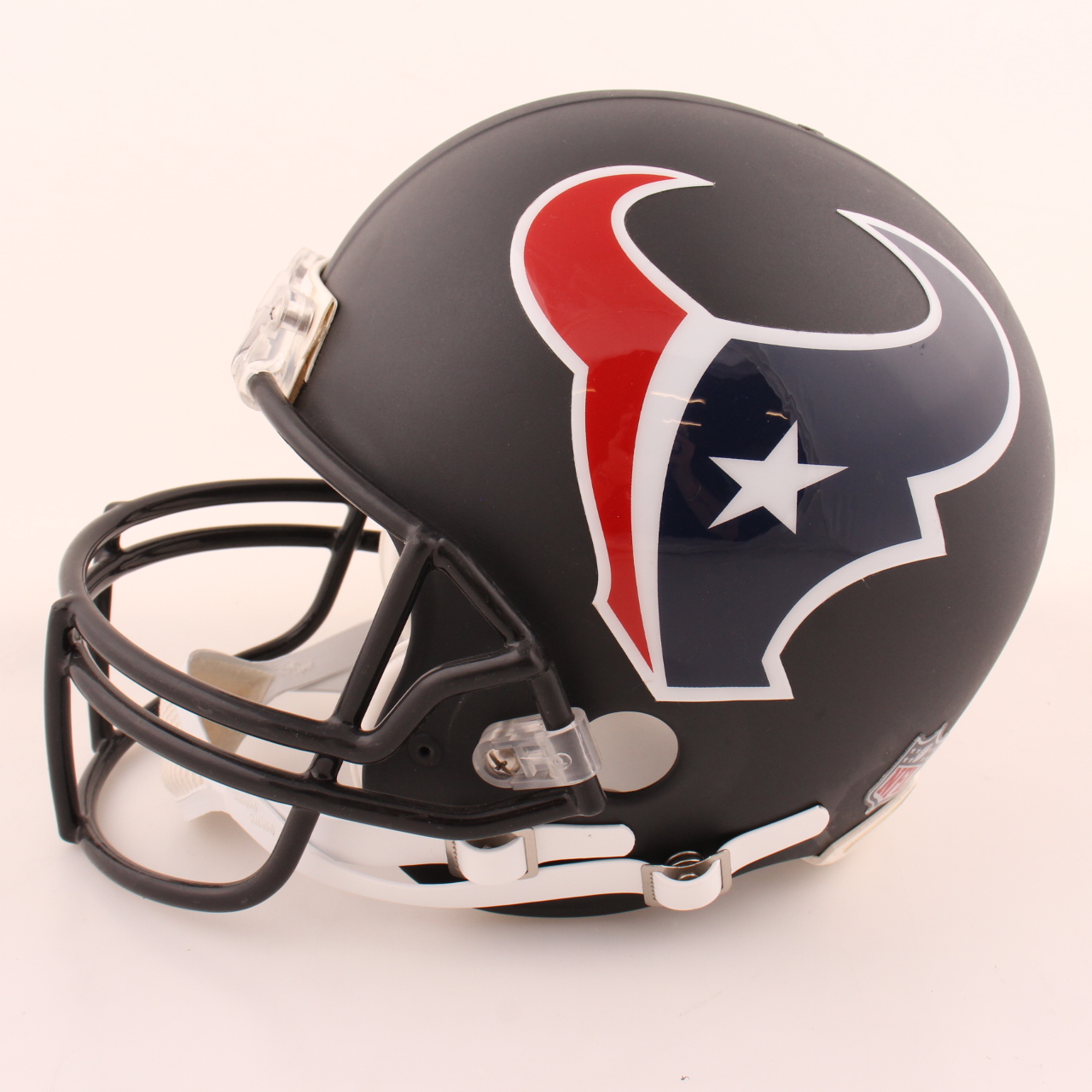 JJ Watt Signed Texans Authentic Full-Size Helmet (JSA) at PristineAuction.com JJ Watt Signed Texans Authentic Full-Size Helmet (JSA) at PristineAuction.com