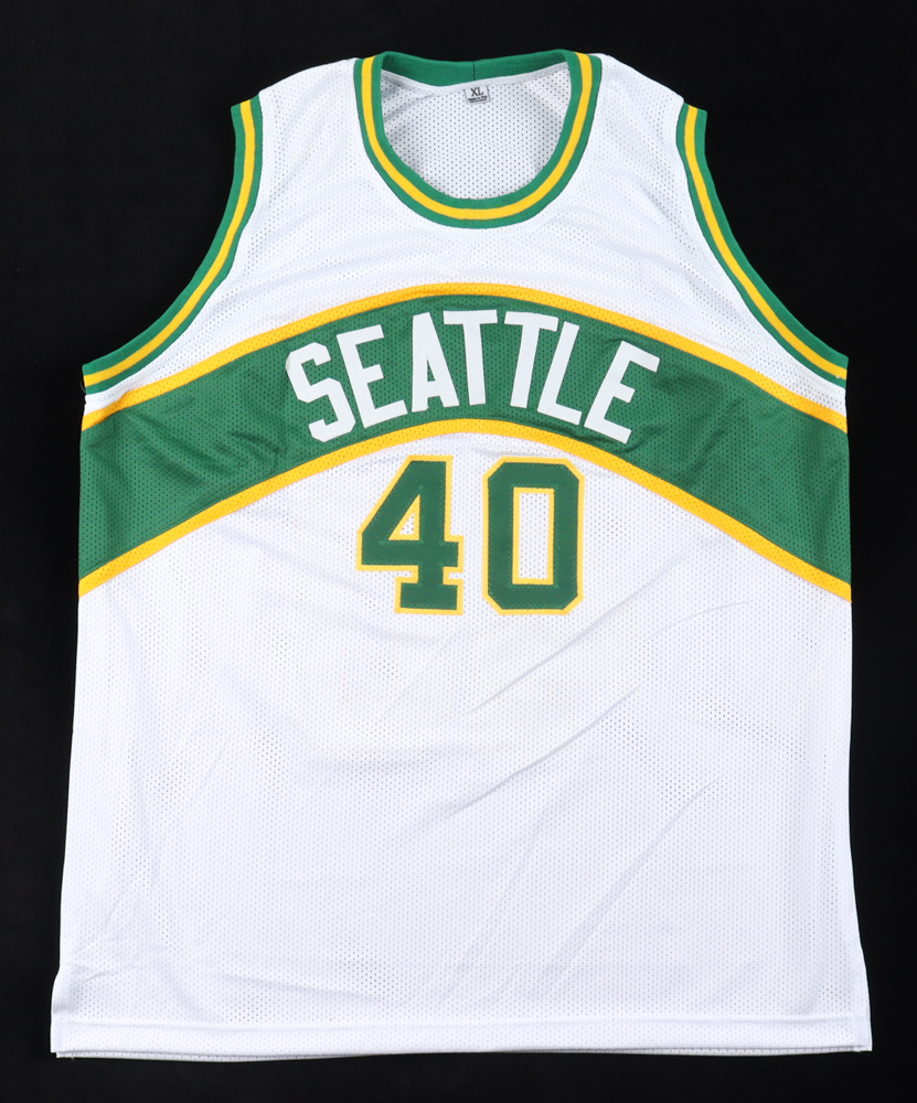 Shawn Kemp Signed Jersey (Beckett) at PristineAuction.com Shawn Kemp Signed Jersey (Beckett) at PristineAuction.com