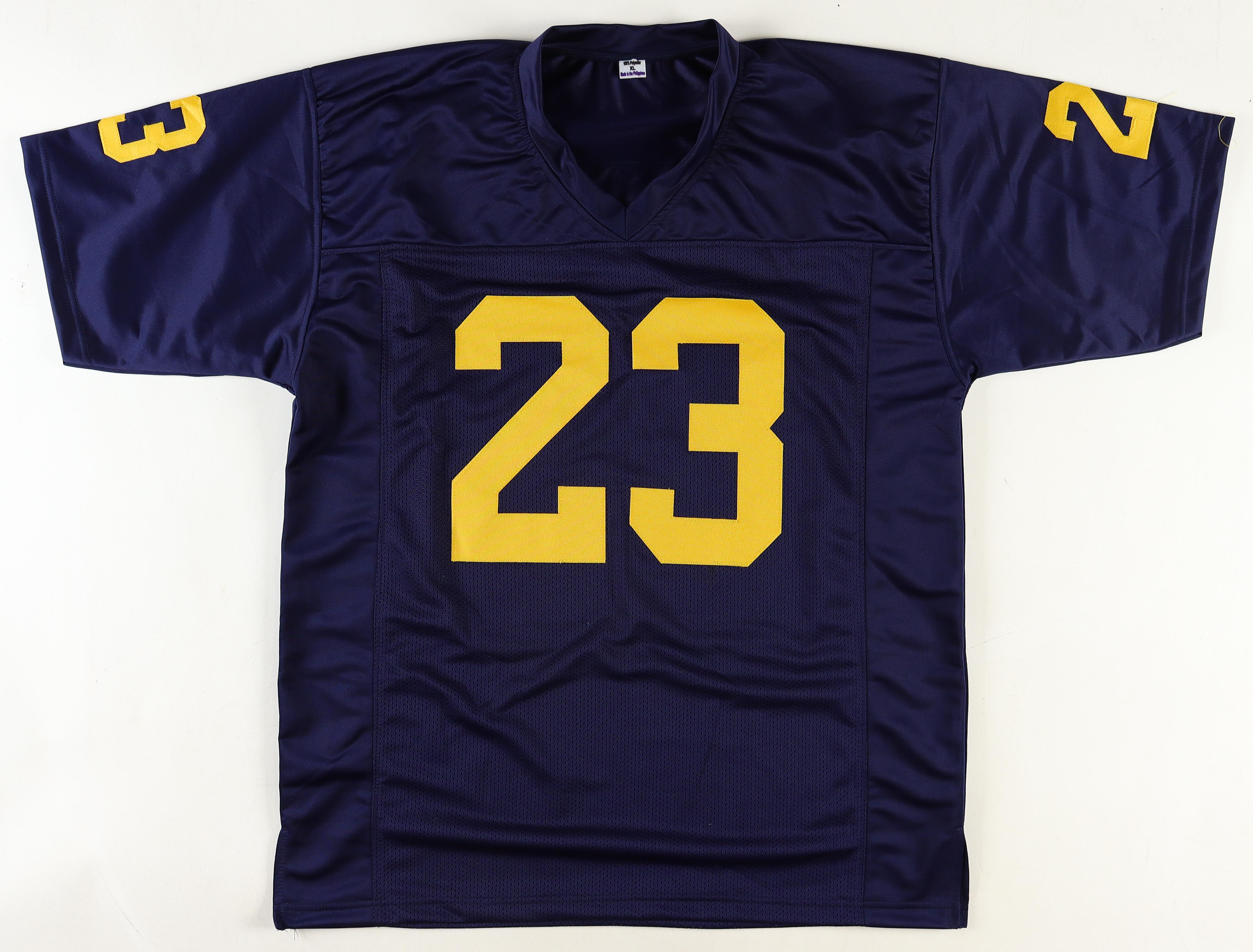 2023 Michigan Wolverines Jersey Team-Signed by (16) with J.J. McCarthy, Blake Corum, Colston Loveland, Mike Sainristil (Beckett) at PristineAuction.com 2023 Michigan Wolverines Jersey Team-Signed by (16) with J.J. McCarthy, Blake Corum, Colston Loveland, Mike Sainristil (Beckett) at PristineAuction.com