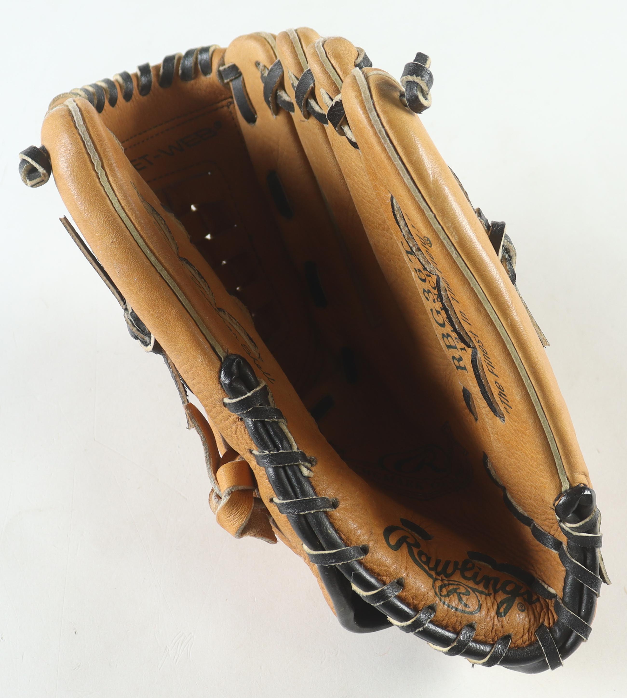 Nolan Ryan Signed Vintage Rawlings Fastback model Baseball Glove Inscribed "324 Wins", "5,714 Ks" &"7 No-Hitter" with Display Case (PSA) at PristineAuction.com Nolan Ryan Signed Vintage Rawlings Fastback model Baseball Glove Inscribed "324 Wins", "5,714 Ks" &"7 No-Hitter" with Display Case (PSA) at PristineAuction.com