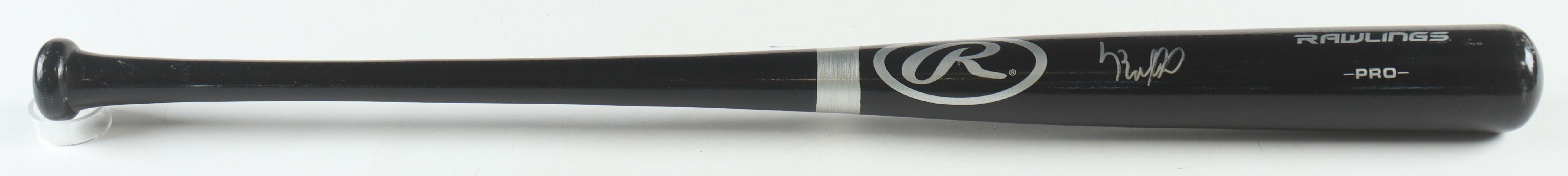 Luis Robert Signed Rawlings Pro Model Baseball Bat (Onyx) at PristineAuction.com Luis Robert Signed Rawlings Pro Model Baseball Bat (Onyx) at PristineAuction.com