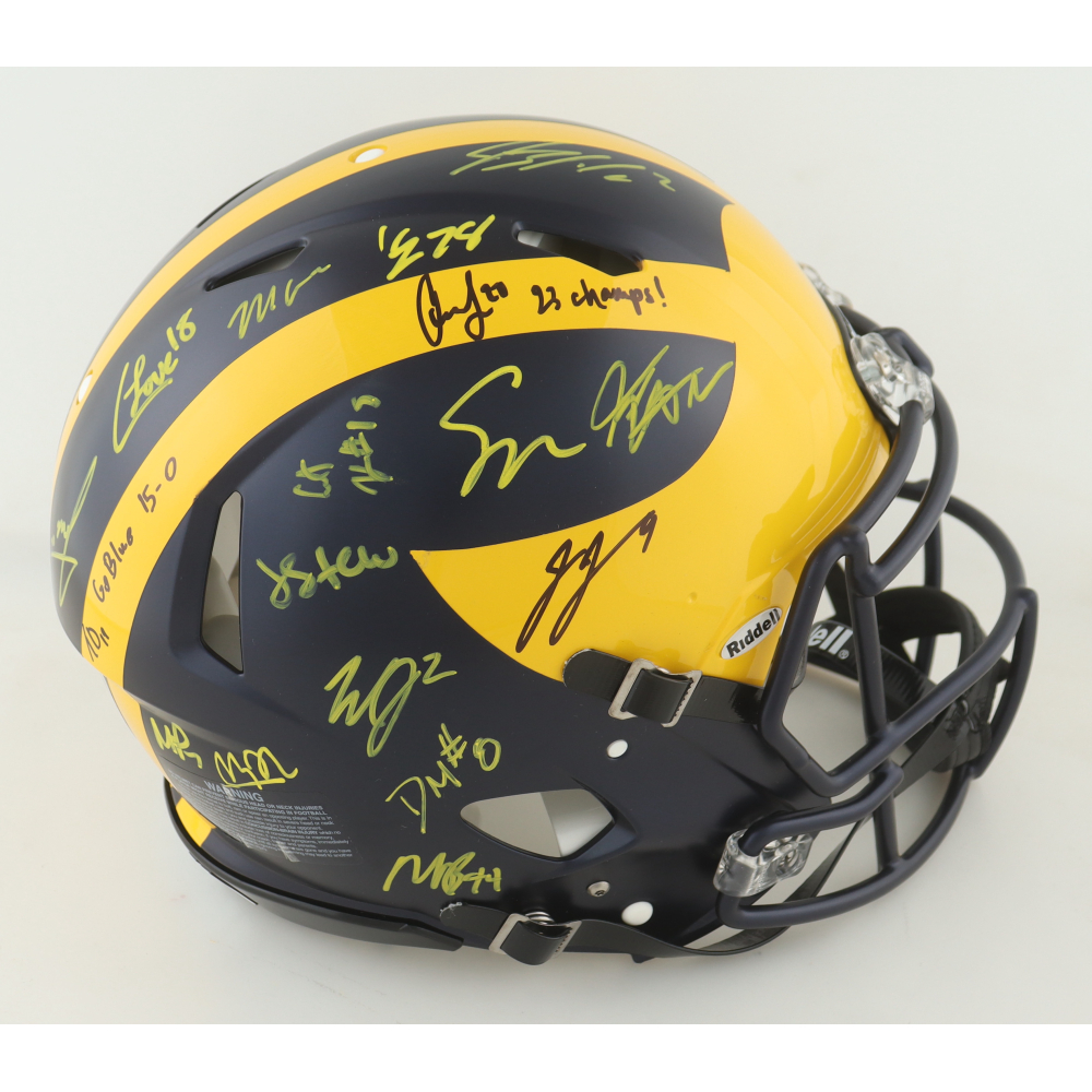 2023 Michigan Wolverines Full-Size Authentic On-Field Speed Helmet Team-Signed by (17) with J.J. McCarthy, Blake Corum, Roman Wilson, Colston Loveland Inscribed "Go Blue 15-0" & "23 Champs!" (Beckett) at PristineAuction.com