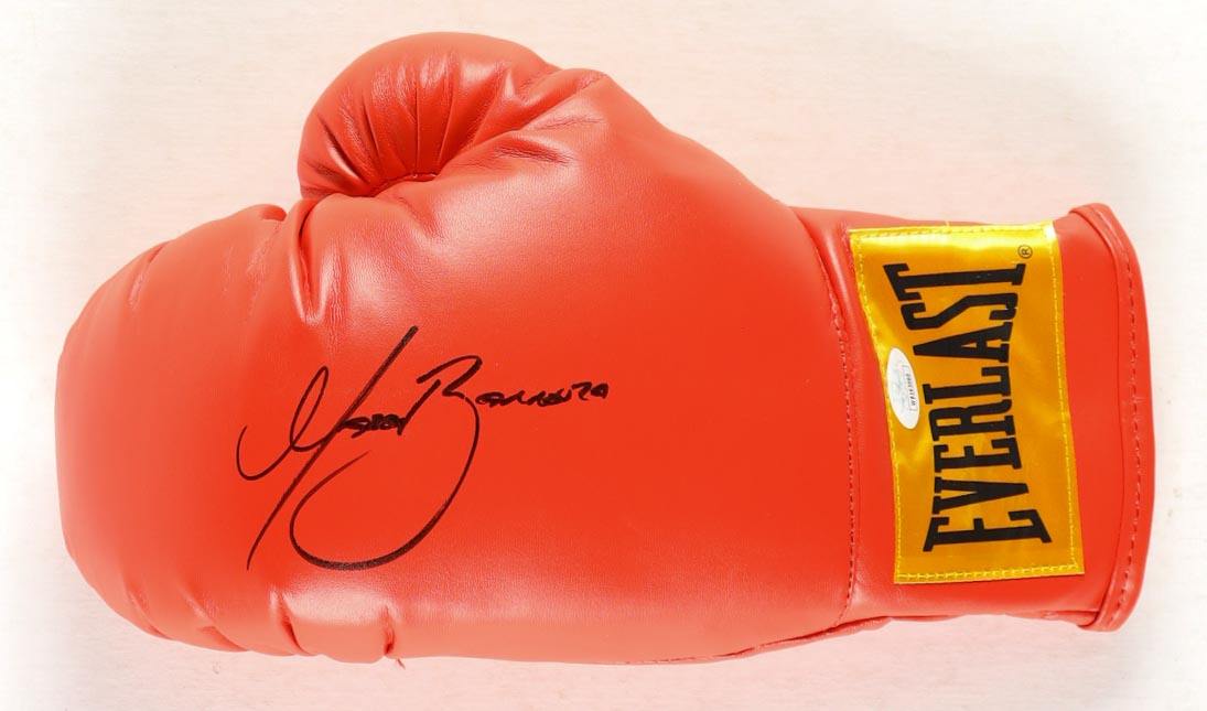 Marco Antonio Barrera Signed Everlast Boxing Glove (JSA) at PristineAuction.com Marco Antonio Barrera Signed Everlast Boxing Glove (JSA) at PristineAuction.com