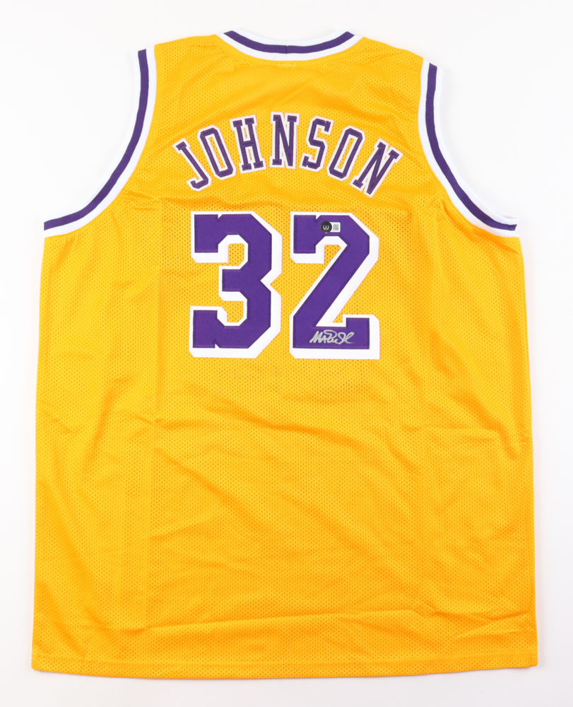 Magic Johnson Signed Jersey (Beckett) at PristineAuction.com Magic Johnson Signed Jersey (Beckett) at PristineAuction.com