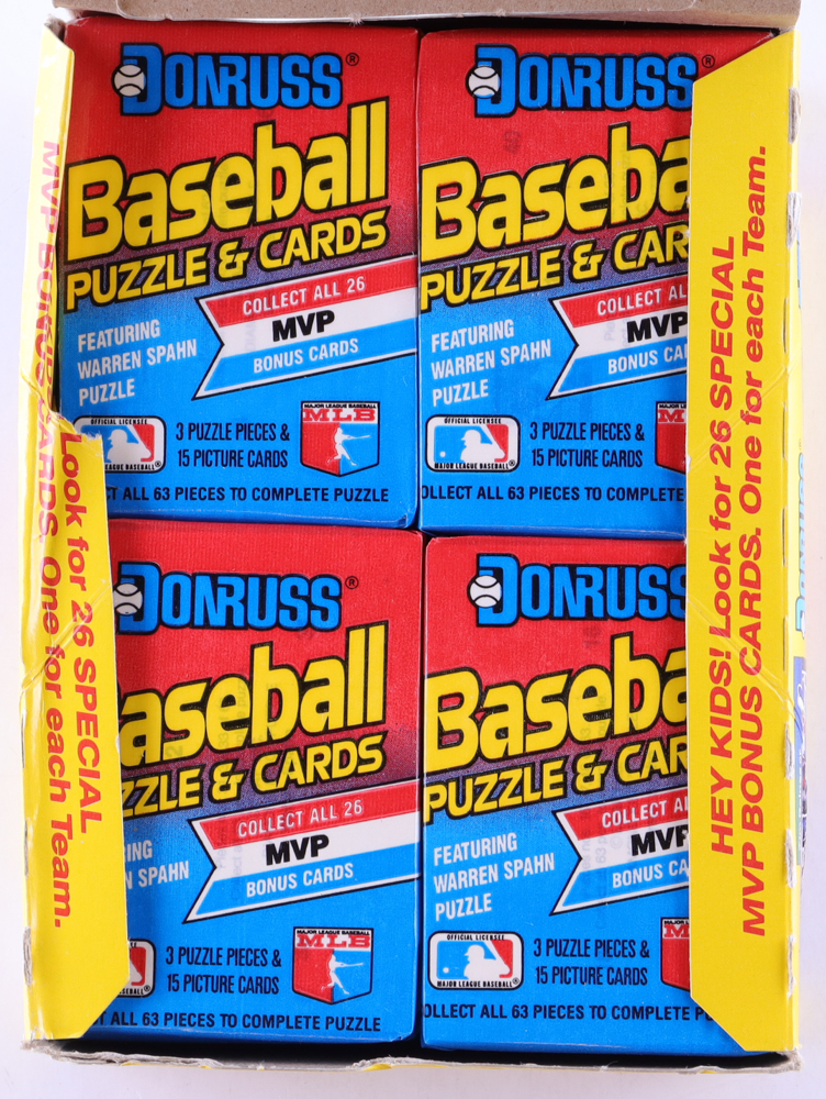 1989 Donruss Baseball Wax Box with (36) Packs at PristineAuction.com 1989 Donruss Baseball Wax Box with (36) Packs at PristineAuction.com