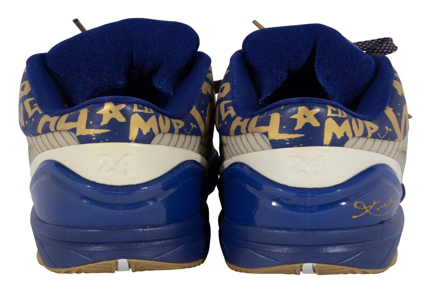 Kobe Bryant Signed 2009 NBA Finals Pair of Nike Zoom Kobe IV Sneakers (Panini) at PristineAuction.com Kobe Bryant Signed 2009 NBA Finals Pair of Nike Zoom Kobe IV Sneakers (Panini) at PristineAuction.com