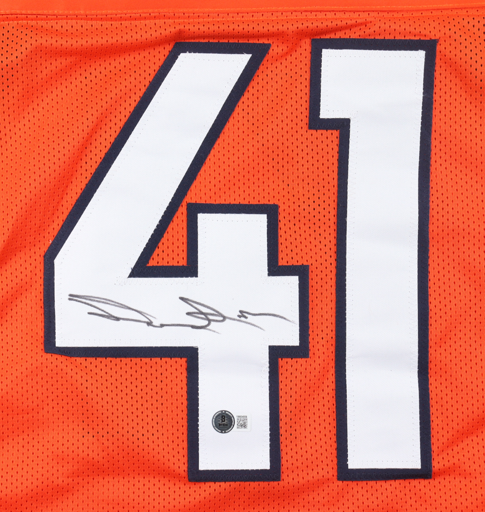 Drew Sanders Signed Jersey (Beckett) Pristine Auction