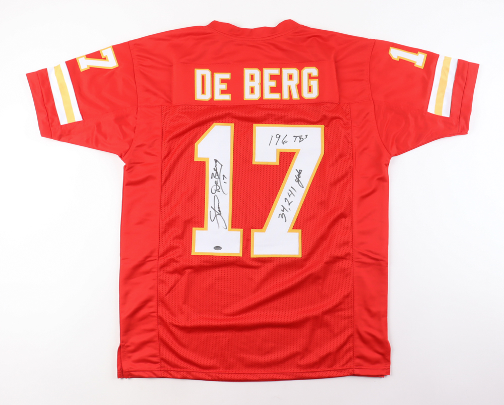 Steve DeBerg Signed Jersey Inscribed "196 TD's" & "34,241 Yds" (Schwartz) at PristineAuction.com Steve DeBerg Signed Jersey Inscribed "196 TD's" & "34,241 Yds" (Schwartz) at PristineAuction.com