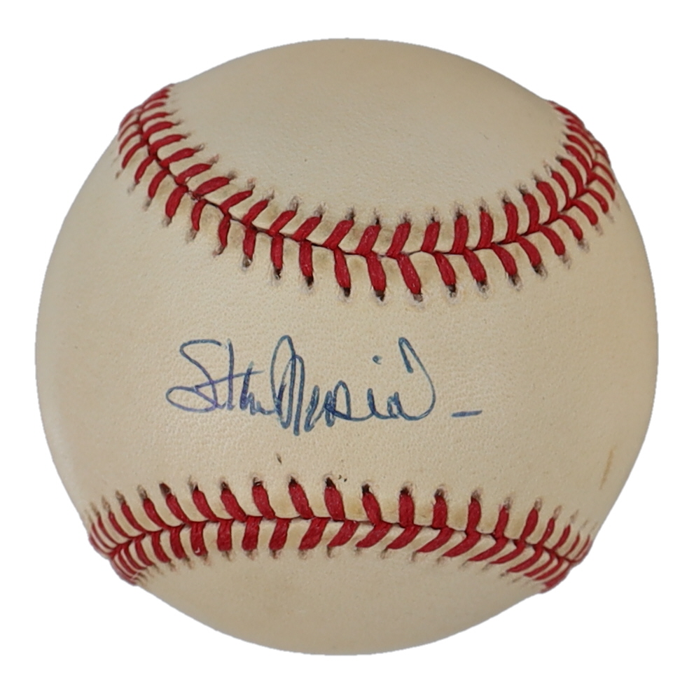 Stan Musial Signed ONL Baseball (Beckett) at PristineAuction.com Stan Musial Signed ONL Baseball (Beckett) at PristineAuction.com