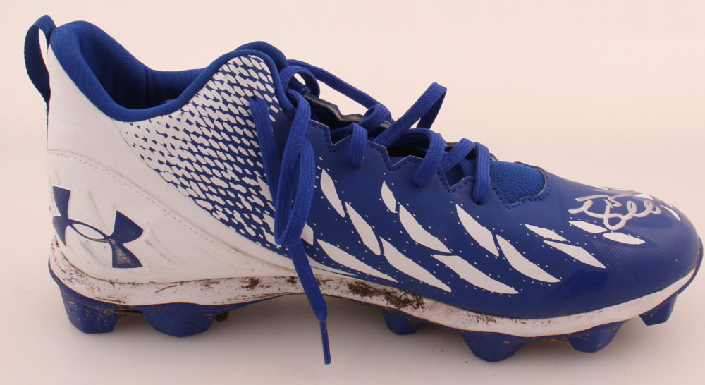 Tim Tebow Personally Owned & Worn Signed Under Armour Baseball Cleat (Tebow) at PristineAuction.com Tim Tebow Personally Owned & Worn Signed Under Armour Baseball Cleat (Tebow) at PristineAuction.com