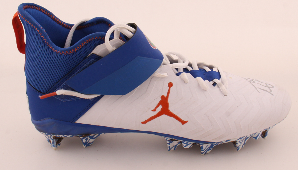 Tim Tebow Personally Owned & Worn Signed Air Jordan Gators Football Cleat (Tebow) at PristineAuction.com Tim Tebow Personally Owned & Worn Signed Air Jordan Gators Football Cleat (Tebow) at PristineAuction.com