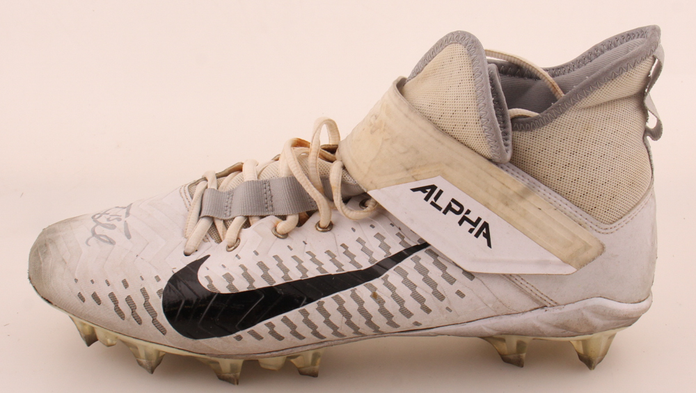 Tim Tebow Personally Owned & Worn Signed Nike Football Cleat (Tebow) at PristineAuction.com Tim Tebow Personally Owned & Worn Signed Nike Football Cleat (Tebow) at PristineAuction.com