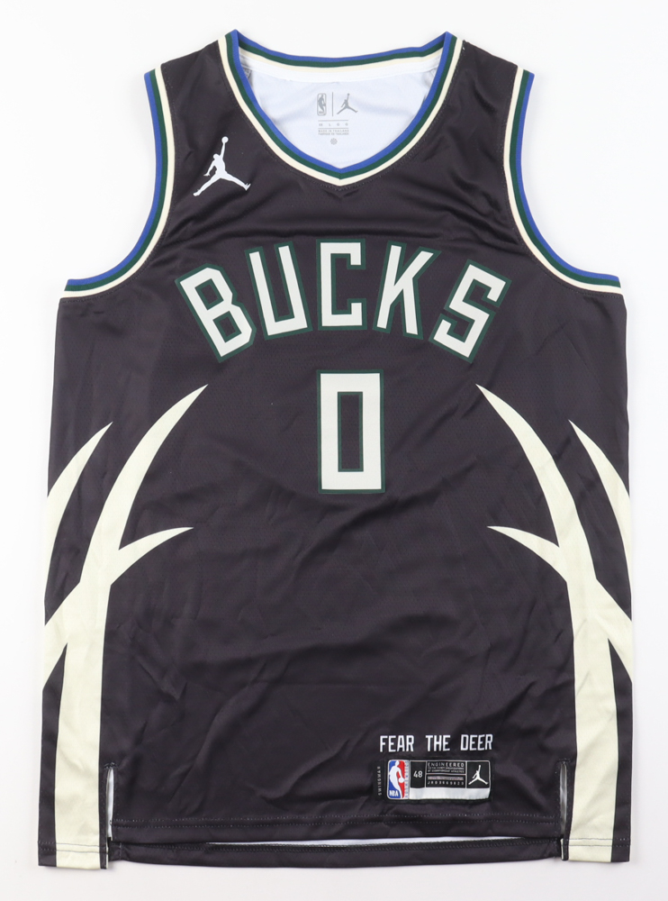 Damian Lillard Signed Jersey (PSA) at PristineAuction.com Damian Lillard Signed Jersey (PSA) at PristineAuction.com