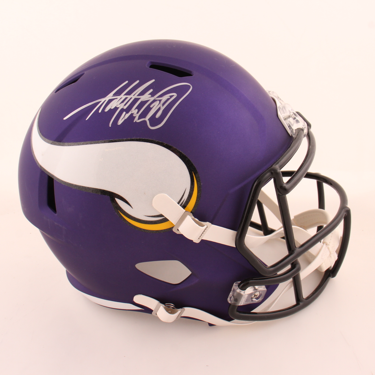 Adrian Peterson Signed Vikings Full-Size Speed Helmet (Beckett) at PristineAuction.com Adrian Peterson Signed Vikings Full-Size Speed Helmet (Beckett) at PristineAuction.com