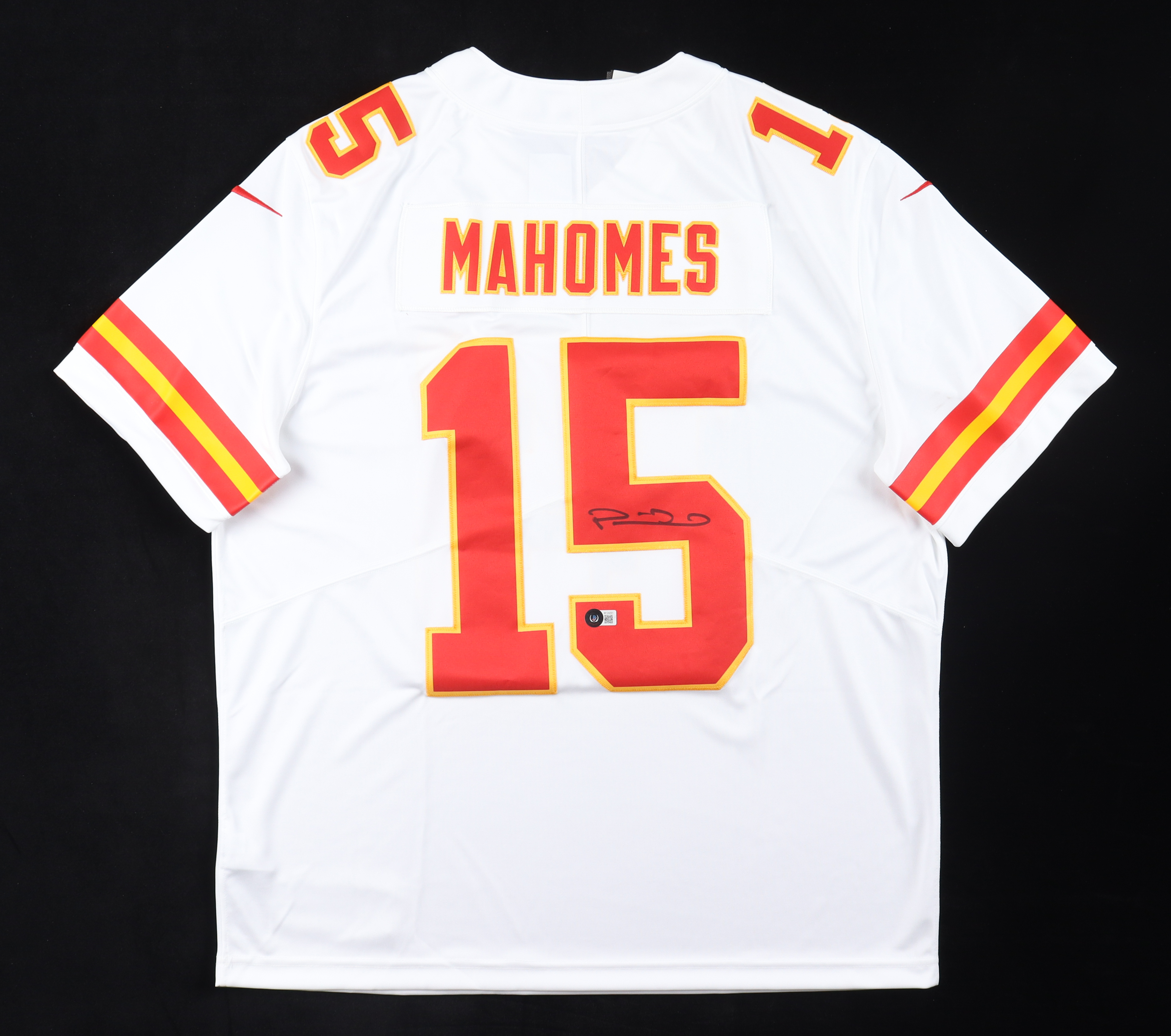 Patrick Mahomes II Signed Chiefs Nike Jersey (Beckett) at PristineAuction.com Patrick Mahomes II Signed Chiefs Nike Jersey (Beckett) at PristineAuction.com