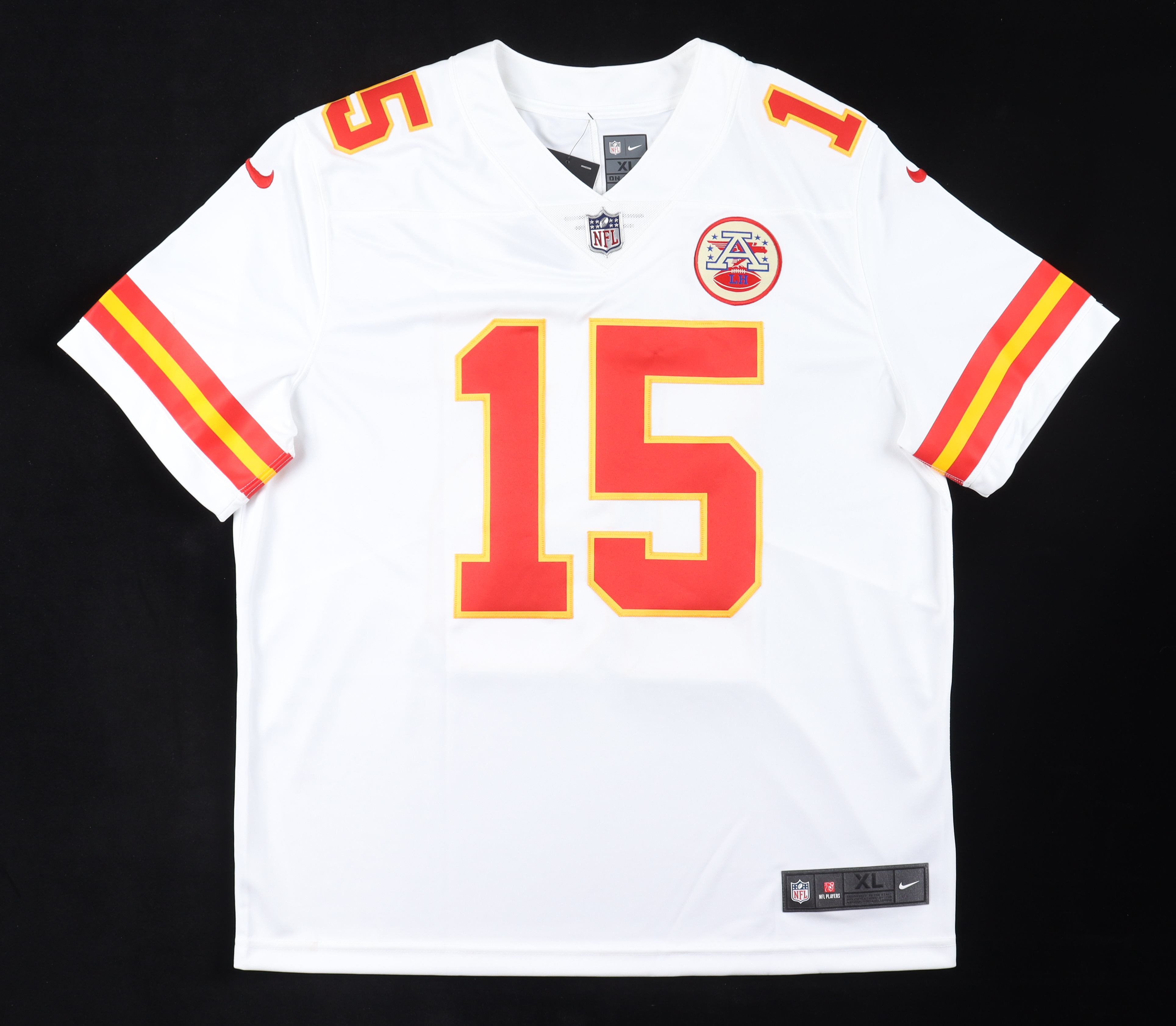 Patrick Mahomes II Signed Chiefs Nike Jersey (Beckett) at PristineAuction.com Patrick Mahomes II Signed Chiefs Nike Jersey (Beckett) at PristineAuction.com