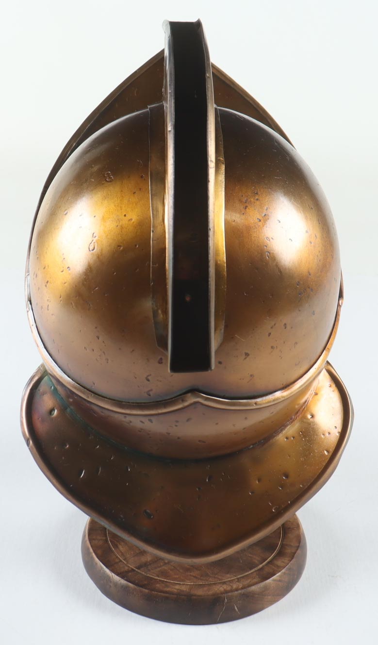 Gerard Butler Signed "300" Full-Size Spartan Warrior Helmet with Display Stand (PSA) at PristineAuction.com Gerard Butler Signed "300" Full-Size Spartan Warrior Helmet with Display Stand (PSA) at PristineAuction.com