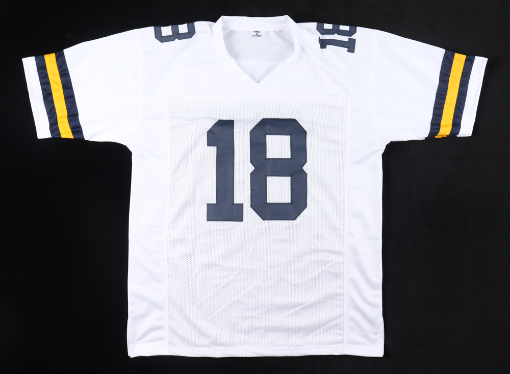 Colston Loveland Signed Jersey Inscribed "2023 National Champs!" (Beckett) at PristineAuction.com Colston Loveland Signed Jersey Inscribed "2023 National Champs!" (Beckett) at PristineAuction.com