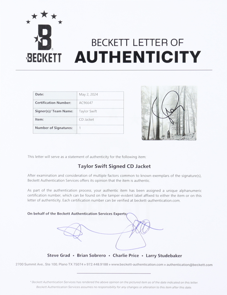 Taylor Swift Signed "Folklore" CD Album Cover (Beckett) at PristineAuction.com Taylor Swift Signed "Folklore" CD Album Cover (Beckett) at PristineAuction.com