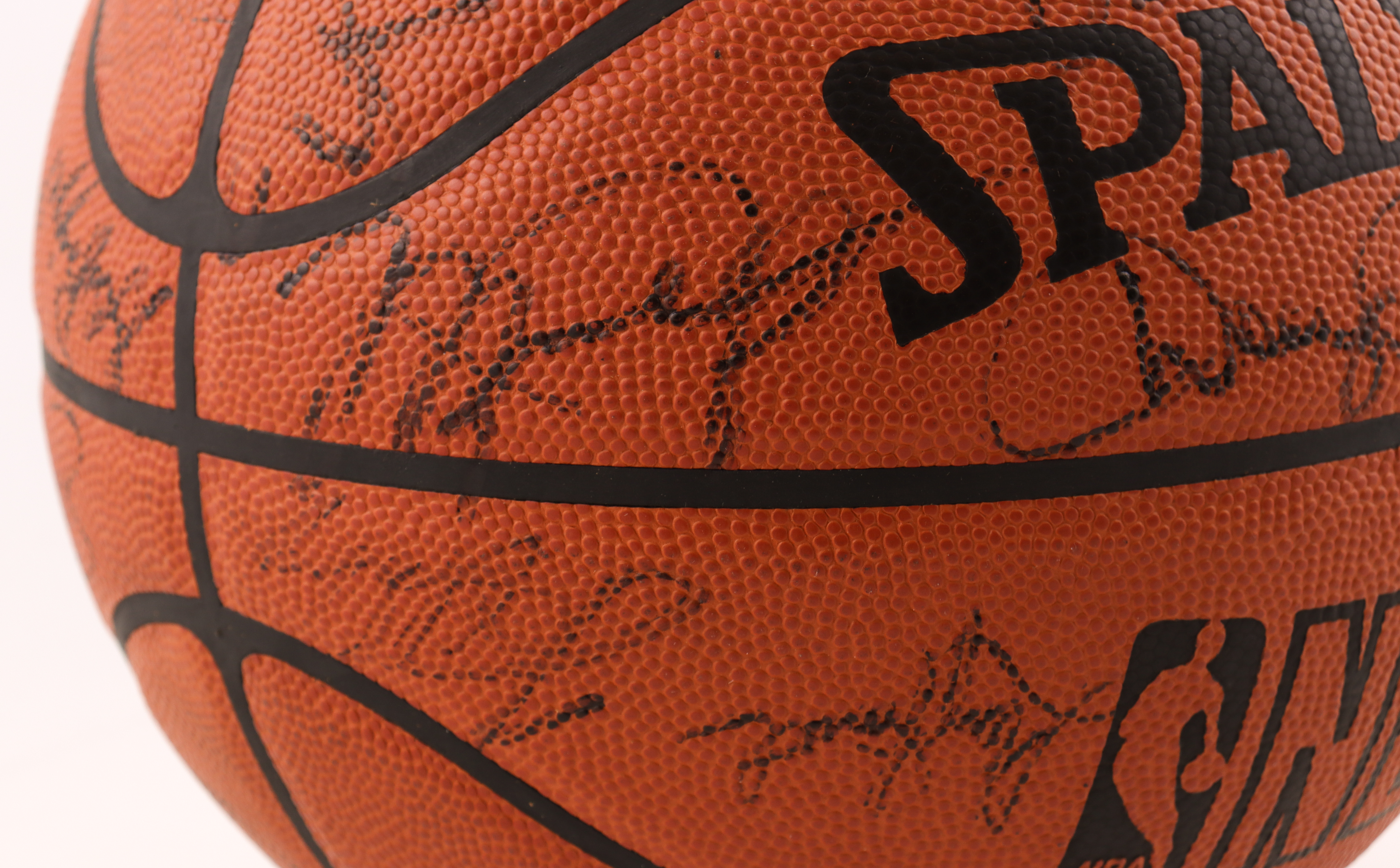 Michael Jordan, John Stockton, Karl Malone, Hakeem Olajuwon, Kevin Garnett | 1997 NBA All-Star Game Basketball Signed By (27) (JSA LOA) at PristineAuction.com Michael Jordan, John Stockton, Karl Malone, Hakeem Olajuwon, Kevin Garnett | 1997 NBA All-Star Game Basketball Signed By (27) (JSA LOA) at PristineAuction.com