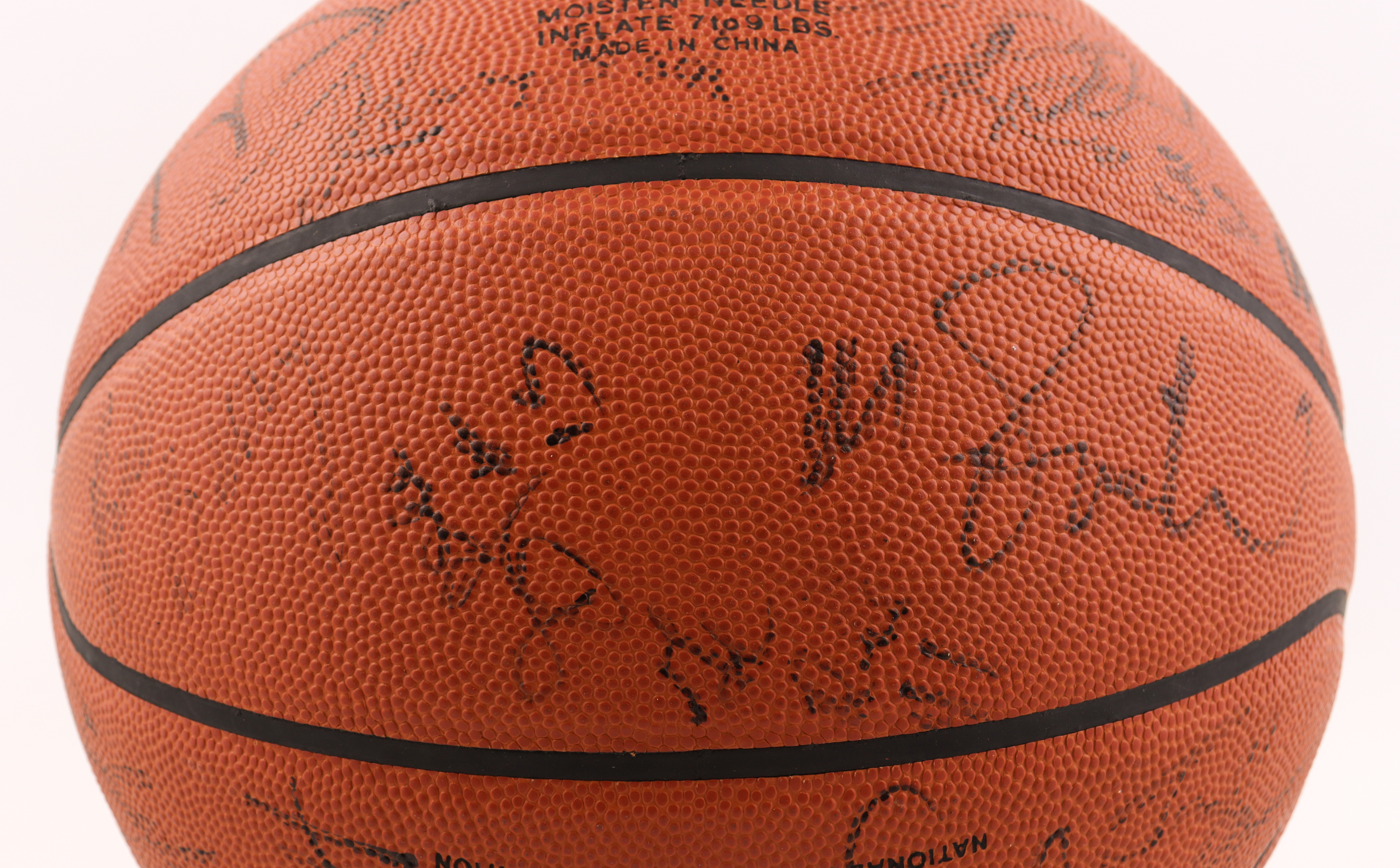 Michael Jordan, John Stockton, Karl Malone, Hakeem Olajuwon, Kevin Garnett | 1997 NBA All-Star Game Basketball Signed By (27) (JSA LOA) at PristineAuction.com Michael Jordan, John Stockton, Karl Malone, Hakeem Olajuwon, Kevin Garnett | 1997 NBA All-Star Game Basketball Signed By (27) (JSA LOA) at PristineAuction.com